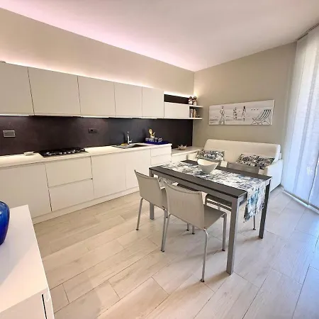 Mazzini 169 - Apartamento